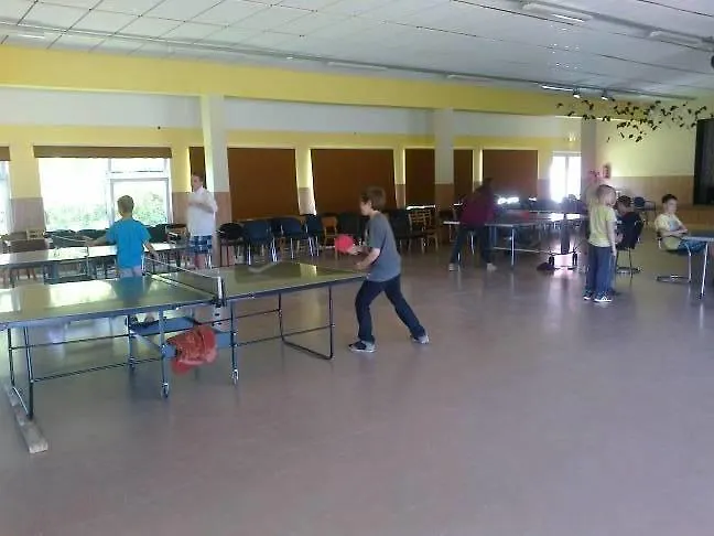 홀리데이파크 Centre